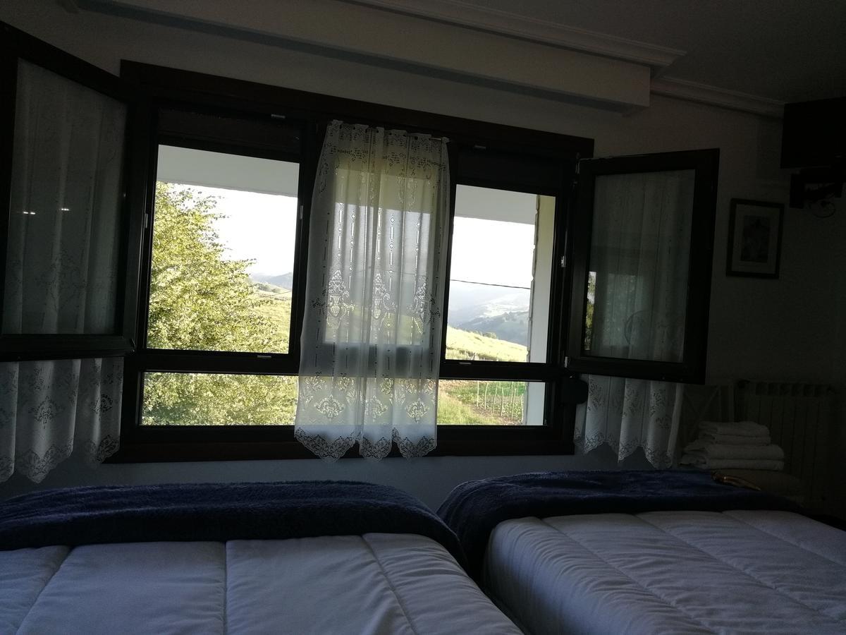 Agroturismo Pagoederraga Орио Екстериор снимка